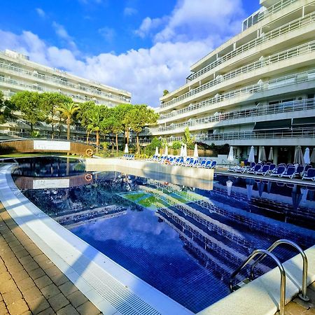 Seafront Apartment In Blanes Ngoại thất bức ảnh