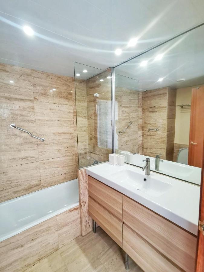 Seafront Apartment In Blanes Ngoại thất bức ảnh
