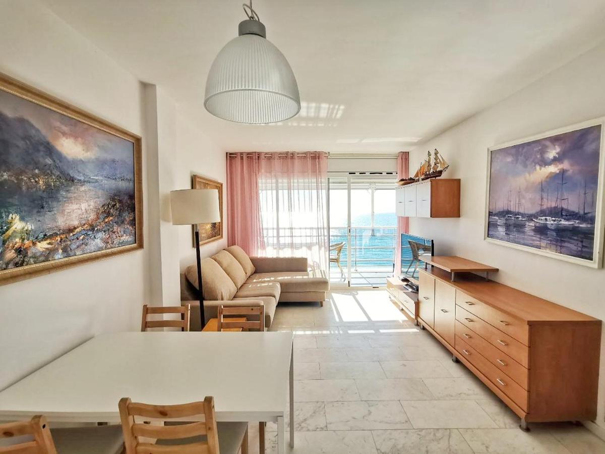 Seafront Apartment In Blanes Ngoại thất bức ảnh