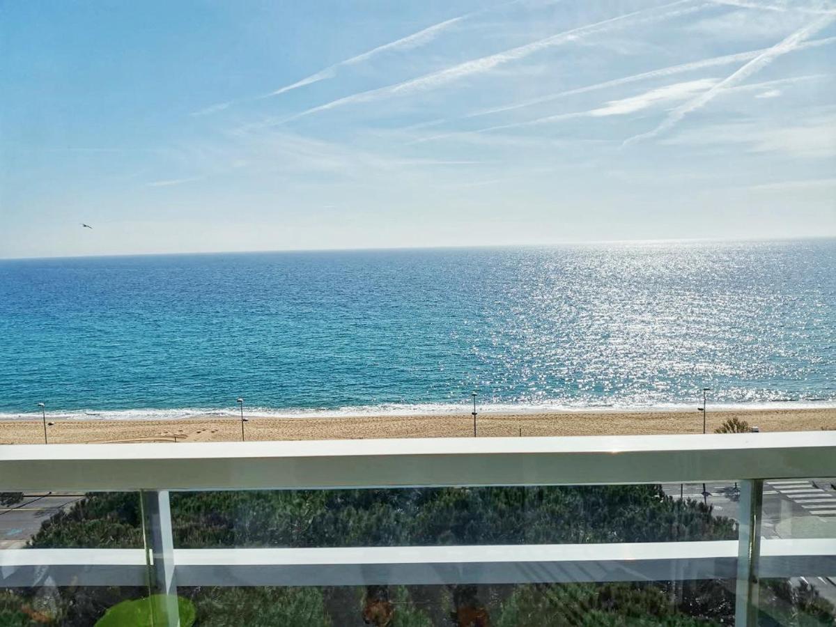 Seafront Apartment In Blanes Ngoại thất bức ảnh